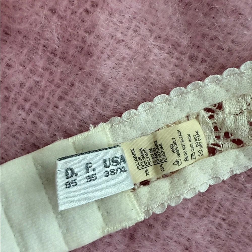 Vintage La Perla lace bra - Picture 6 of 6